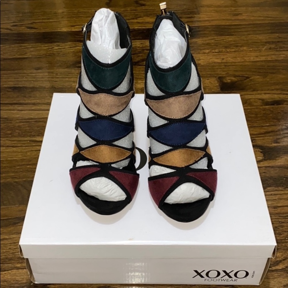 XOXO Suede Multicolor Peep Toe Bootie Pumps